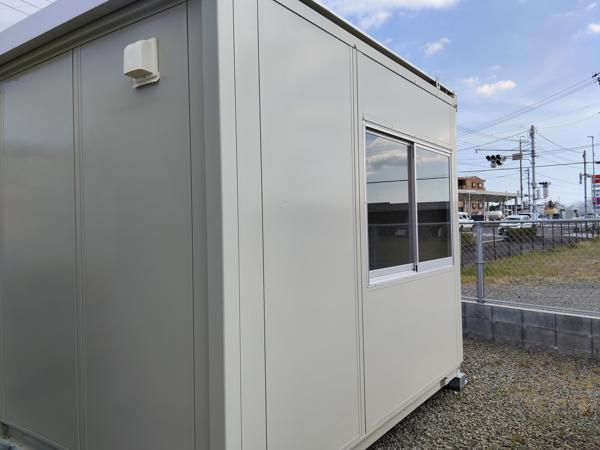 静岡県藤枝店/展示場の中古ユニットハウス・プレハブ・コンテナハウスCT-32J(2.16坪)の本体の外観