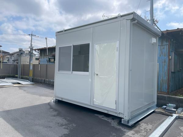 埼玉県草加店/展示場の中古ユニットハウス・プレハブ・コンテナハウスCT-32J(2.16坪)の本体の外観