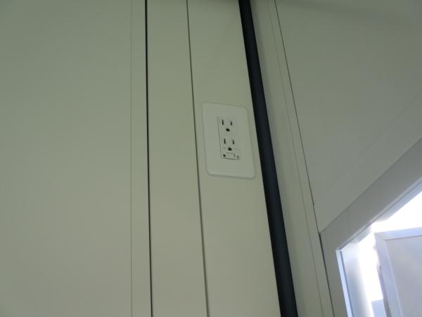 福岡県久留米店/展示場の新棟ユニットハウス・プレハブ・コンテナハウス47MSL(3.02坪)の各設備のコンセント