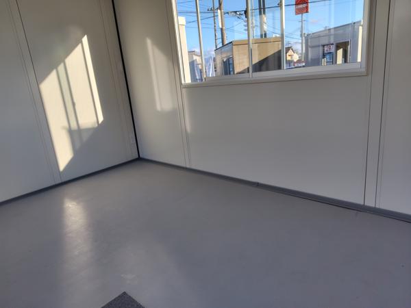 新潟県三条店/展示場の新棟ユニットハウス・プレハブ・コンテナハウス38MSL(2.43坪)の本体の内観