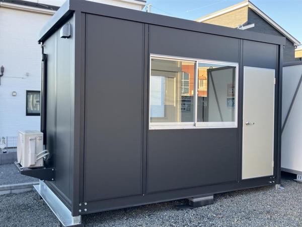 栃木県佐野店/展示場の新棟ユニットハウス・プレハブ・コンテナハウス38MSL(2.43坪)の本体の外観