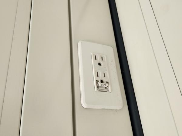 埼玉県朝霞店/展示場の新棟ユニットハウス・プレハブ・コンテナハウス47MSL(3.02坪)の各設備のコンセント