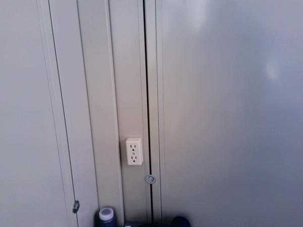 岐阜県岐阜営業所/総合展示場の中古ユニットハウス・プレハブ・コンテナハウスCT-32J(2.16坪)の各設備のコンセント