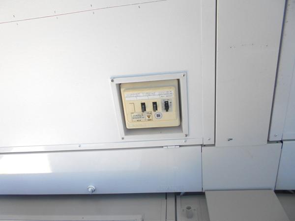 宮城県仙台茂庭店/展示場の中古ユニットハウス・プレハブ・コンテナハウスCT-54J(11.53坪)の各設備の分電盤