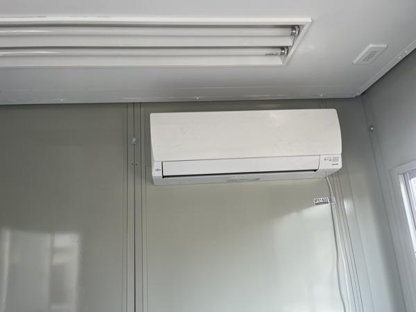熊本県宇土店/展示場の中古ユニットハウス・プレハブ・コンテナハウスCT-32J(2.17坪)の各設備のエアコン