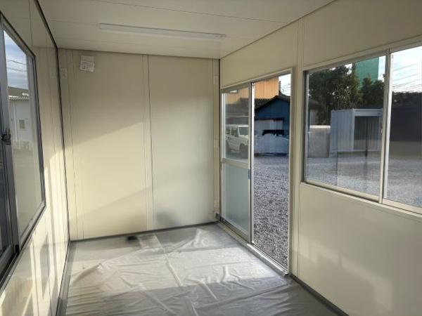 茨城県土浦出張所/展示場の新棟ユニットハウス・プレハブ・コンテナハウス47MSL(3.02坪)の本体の内観