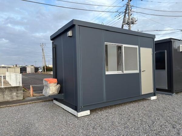 茨城県土浦出張所/展示場の新棟ユニットハウス・プレハブ・コンテナハウス38MSL(2.43坪)の本体の外観