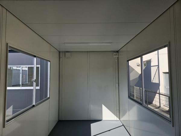 北海道札幌店/展示場の新棟ユニットハウス・プレハブ・コンテナハウス47MSL(3.02坪)の本体の内観