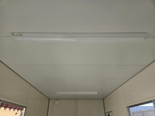 北海道札幌店/展示場の新棟ユニットハウス・プレハブ・コンテナハウス47MSL(3.02坪)の各設備の照明器具