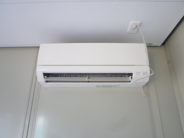 青森県八戸店/展示場の中古ユニットハウス・プレハブ・コンテナハウスCT-41J(2.83坪)の各設備のエアコン