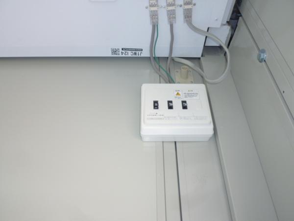 青森県八戸店/展示場の中古ユニットハウス・プレハブ・コンテナハウスCT-41J(2.83坪)の各設備の分電盤