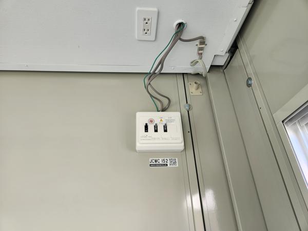 愛知県一宮店/展示場の中古ユニットハウス・プレハブ・コンテナハウスCT-32J(2.16坪)の各設備の分電盤