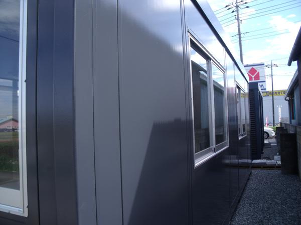 埼玉県花園インター店/展示場の中古ユニットハウス・プレハブ・コンテナハウスCT-72J(9.97坪)の本体の外観