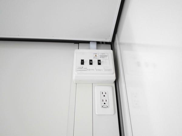 新潟県新潟出張所/総合展示場の新棟ユニットハウス・プレハブ・コンテナハウス38MSL(2.43坪)の各設備の分電盤