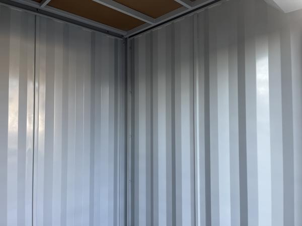 東京都町田店/展示場の中古ユニットハウス・プレハブ・コンテナハウスGORILLA(0.94坪)の本体の内観