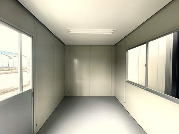 神奈川県厚木店/展示場の中古ユニットハウス・プレハブ・コンテナハウスCT-41J(2.83坪)の本体の内観