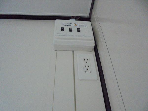 宮城県大崎店/展示場の新棟ユニットハウス・プレハブ・コンテナハウス47MSL(3.02坪)の各設備の分電盤