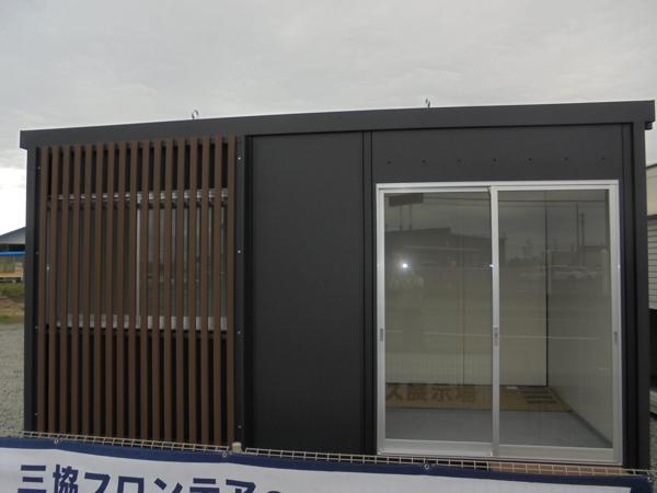 宮城県大崎店/展示場の新棟ユニットハウス・プレハブ・コンテナハウス47MSL(3.02坪)の本体の外観