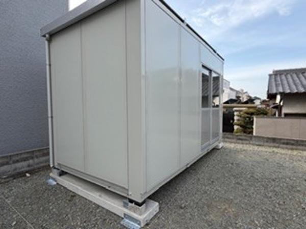 兵庫県伊丹店/展示場の中古ユニットハウス・プレハブ・コンテナハウスCT-41J(2.83坪)の本体の外観