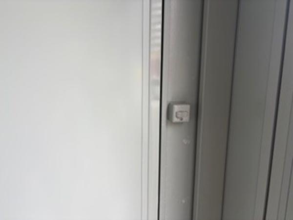 兵庫県伊丹店/展示場の中古ユニットハウス・プレハブ・コンテナハウスCT-41J(2.83坪)の各設備のスイッチ