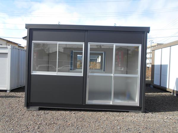 福島県須賀川店/展示場の新棟ユニットハウス・プレハブ・コンテナハウス38MSL(2.43坪)の本体の外観