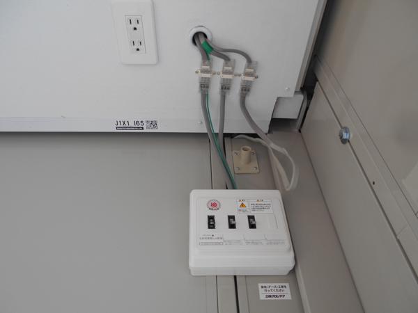 福島県いわき四倉店/展示場の中古ユニットハウス・プレハブ・コンテナハウスCT-41J(2.83坪)の各設備の分電盤