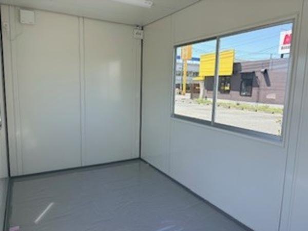 静岡県富士店/展示場の新棟ユニットハウス・プレハブ・コンテナハウス47MSL(3.02坪)の本体の内観