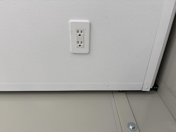 埼玉県川越店/展示場の中古ユニットハウス・プレハブ・コンテナハウスCT-41J(2.83坪)の各設備のコンセント
