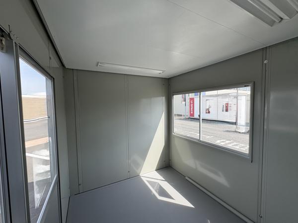 埼玉県川越店/展示場の中古ユニットハウス・プレハブ・コンテナハウスCT-32J(2.16坪)の本体の内観