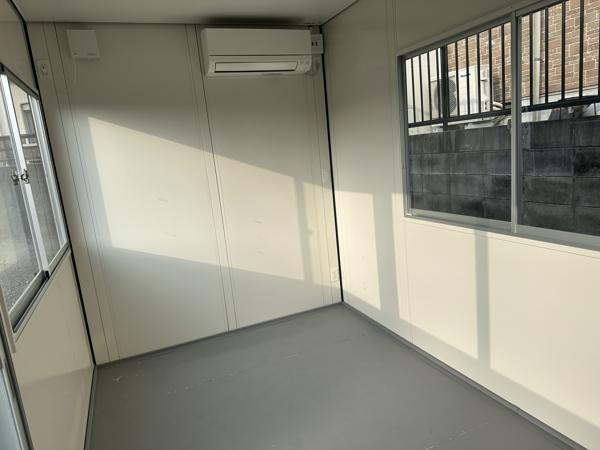 岐阜県多治見店/展示場の新棟ユニットハウス・プレハブ・コンテナハウス38MSL(2.43坪)の本体の内観