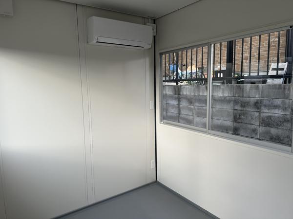 岐阜県多治見店/展示場の新棟ユニットハウス・プレハブ・コンテナハウス29MSL(1.84坪)の本体の内観