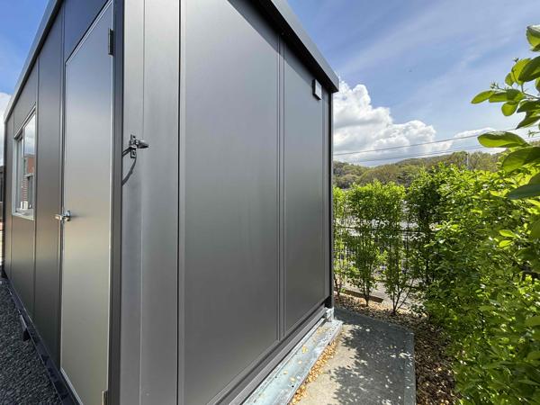 岡山県倉敷店/展示場の新棟ユニットハウス・プレハブ・コンテナハウス47MSL(3.02坪)の本体の外観