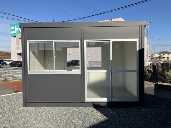宮城県石巻店/展示場の新棟ユニットハウス・プレハブ・コンテナハウス38MSL(2.43坪)の本体の外観