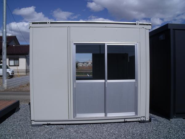埼玉県花園インター店/展示場の中古ユニットハウス・プレハブ・コンテナハウスCT-32J(2.16坪)の本体の外観