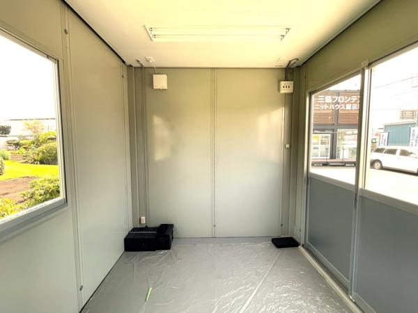 神奈川県厚木店/展示場の中古ユニットハウス・プレハブ・コンテナハウスCT-32J(2.16坪)の本体の内観