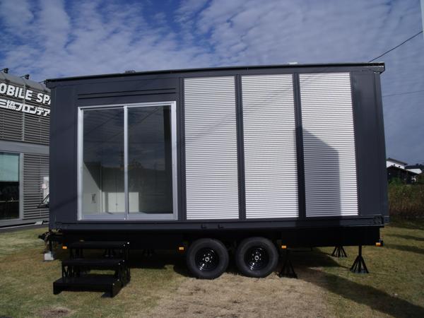 埼玉県花園インター店/展示場の中古ユニットハウス・プレハブ・コンテナハウスCT-54J(3.80坪)の本体の外観