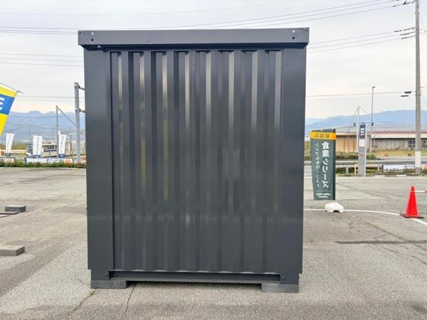 山梨県笛吹一宮店/展示場の中古ユニットハウス・プレハブ・コンテナハウス波板付き