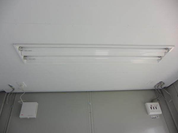 愛知県名古屋南店/展示場の中古ユニットハウス・プレハブ・コンテナハウスCT-41J(2.83坪)の各設備の照明器具