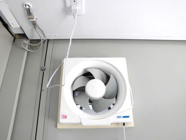 新潟県新潟出張所/総合展示場の中古ユニットハウス・プレハブ・コンテナハウスCT-41J(2.85坪)の各設備の換気扇