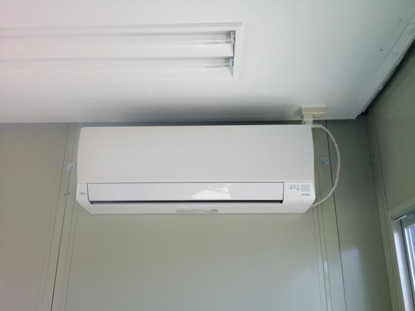 京都府木津川店/展示場の中古ユニットハウス・プレハブ・コンテナハウスCT-32J(2.16坪)の各設備のエアコン