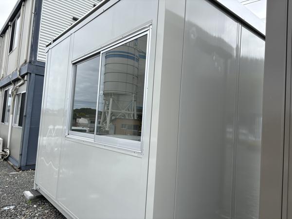 福岡県福岡東店/展示場の中古ユニットハウス・プレハブ・コンテナハウスCT-32J(2.16坪)の本体の外観