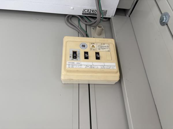 福岡県福岡東店/展示場の中古ユニットハウス・プレハブ・コンテナハウスCT-32J(2.16坪)の各設備の分電盤