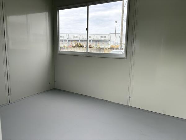 福岡県福岡東店/展示場の中古ユニットハウス・プレハブ・コンテナハウスCT-32J(2.16坪)の本体の内観