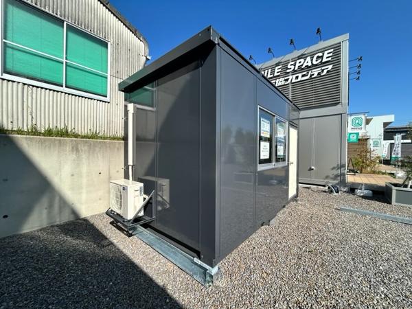 愛知県岡崎中央店/展示場の中古ユニットハウス・プレハブ・コンテナハウスCT-41J(2.83坪)の本体の外観