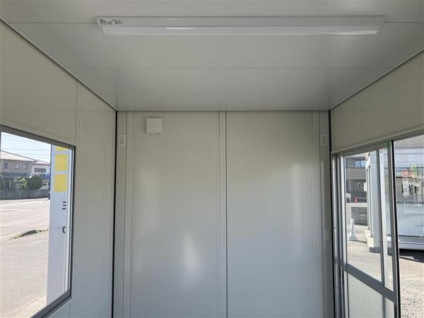 徳島県徳島店/展示場の新棟ユニットハウス・プレハブ・コンテナハウス38MSL(2.43坪)の本体の内観