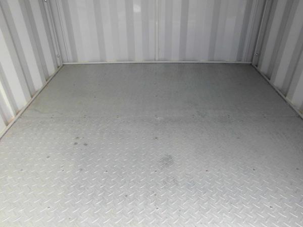 福岡県太宰府店/展示場の新棟ユニットハウス・プレハブ・コンテナハウスGORILLA(0.94坪)の本体の内観