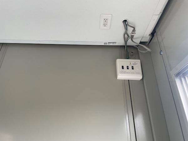 宮城県石巻店/展示場の中古ユニットハウス・プレハブ・コンテナハウスCT-32J(2.16坪)の各設備の分電盤