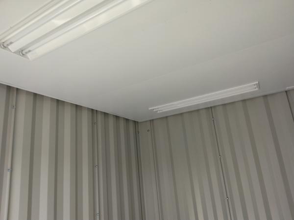 愛知県岡崎中央店/展示場の中古ユニットハウス・プレハブ・コンテナハウスCT-32JG(2.16坪)の各設備の照明器具