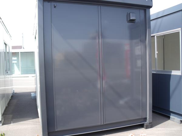 埼玉県花園インター店/展示場の中古ユニットハウス・プレハブ・コンテナハウスCT-41J(2.83坪)の本体の外観