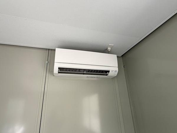 滋賀県栗東店/展示場の中古ユニットハウス・プレハブ・コンテナハウスCT-41J(2.83坪)の各設備のエアコン